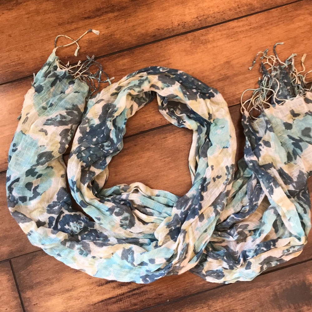 Scarf